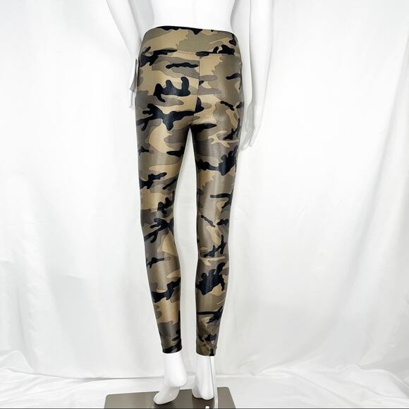 Koral Black Tan & Olive Camouflage Lustrous High Rise Leggings Size Medium NWT - Picture 10 of 16